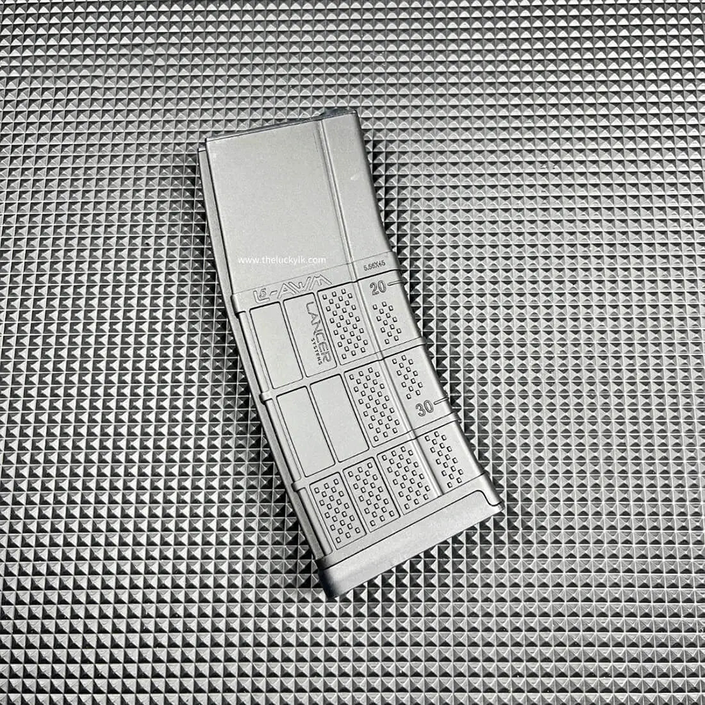 High Quality Fine Metal/Nylon Universal Magazines