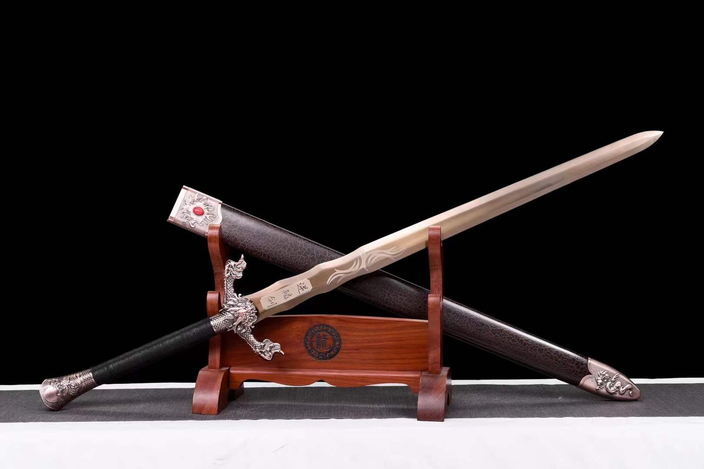 Handmade Dragon Scale  Chinese Sword With Gold