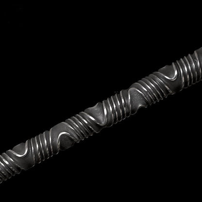 Handmade 三棱 Pattern Steel One-piece forging